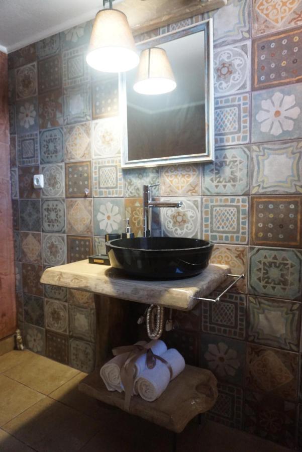Seas The View Apartment Chania  Bagian luar foto