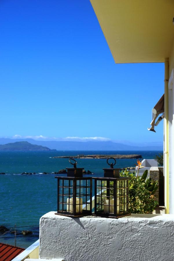 Seas The View Apartment Chania  Bagian luar foto
