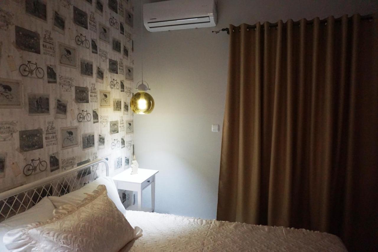 Seas The View Apartment Chania  Bagian luar foto